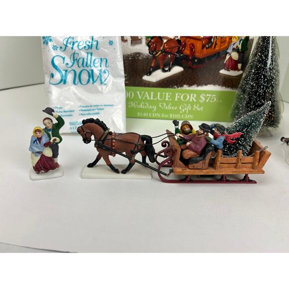 Department 56 New England Village Sawyer Family Tree Farm set 2004 - Picture 2 of 15